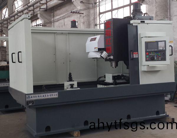 前轴锁销孔专用加工