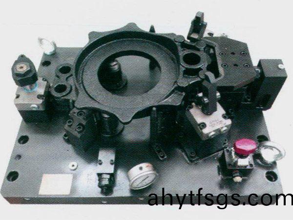 制动器底板液压夹具